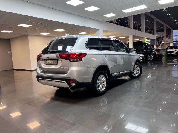 Mitsubishi Outlander III Рестайлинг 3 с пробегом 2018 года, цена 2 200 000 рублей, 81429 км, внедорожник, Автокод Объявления