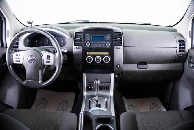 Nissan Pathfinder III Рестайлинг с пробегом 2012 года, цена 1 289 000 рублей, 240000 км, внедорожник, Автокод Объявления