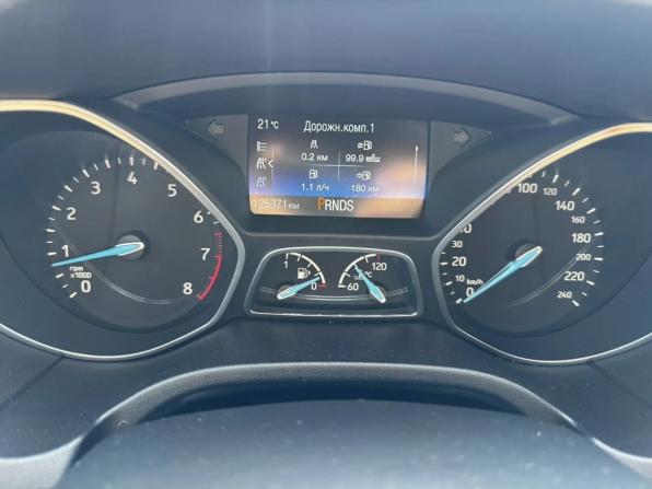 Ford Focus III Рестайлинг с пробегом 2018 года, цена 1 225 000 рублей, 125371 км, универсал, Автокод Объявления