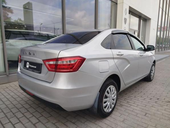 Lada (ВАЗ) Vesta I с пробегом 2022 года, цена 1 090 000 рублей, 48505 км, седан, Автокод Объявления