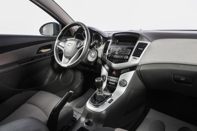 Chevrolet Cruze I с пробегом 2009 года, цена 649 000 рублей, 187000 км, седан, Автокод Объявления