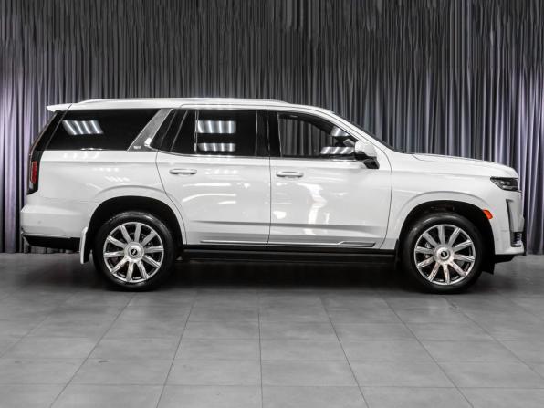 Cadillac Escalade V с пробегом 2021 года, цена 12 599 000 рублей, 50880 км, внедорожник, Автокод Объявления