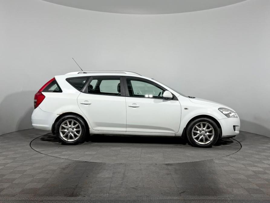 Kia Ceed I Санкт-Петербург  - изображение 4