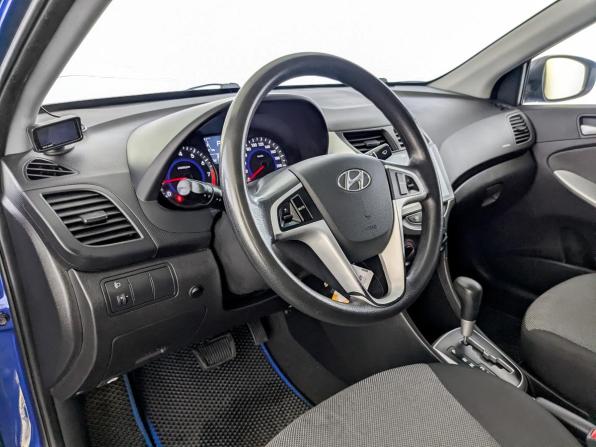 Hyundai Solaris I с пробегом 2012 года, цена 899 000 рублей, 97000 км, седан, Автокод Объявления