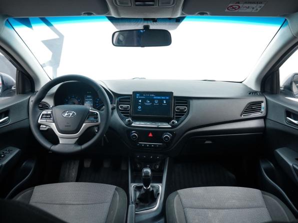 Hyundai Solaris II Рестайлинг с пробегом 2020 года, цена 1 349 000 рублей, 106285 км, седан, Автокод Объявления
