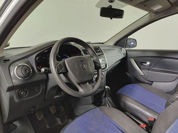 Renault Logan II с пробегом 2016 года, цена 950 000 рублей, 87457 км, седан, Автокод Объявления