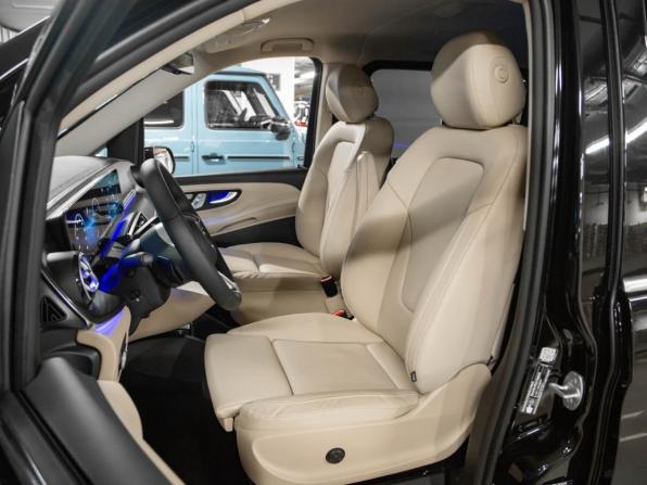 Новый Mercedes-Benz V-Класс III (W447) Рестайлинг 2 2026 года, цена 14 606 000 рублей, минивэн, Автокод Объявления