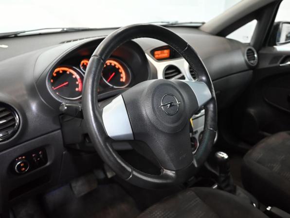 Opel Corsa D Рестайлинг II с пробегом 2012 года, цена 770 000 рублей, 121745 км, хэтчбек, Автокод Объявления