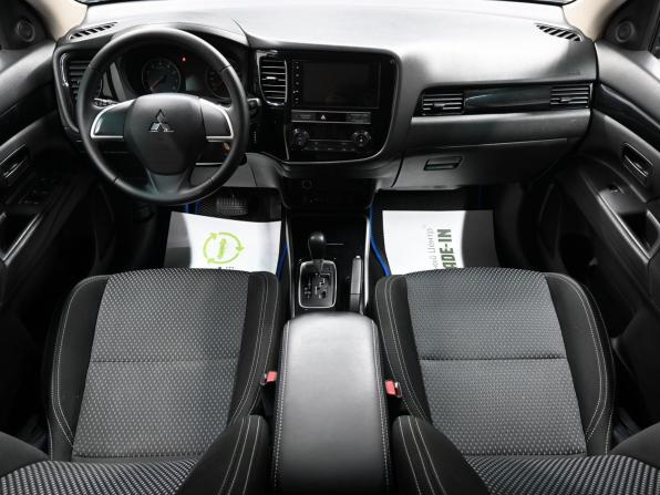 Mitsubishi Outlander III Рестайлинг 3 с пробегом 2019 года, цена 1 915 000 рублей, 114810 км, внедорожник, Автокод Объявления