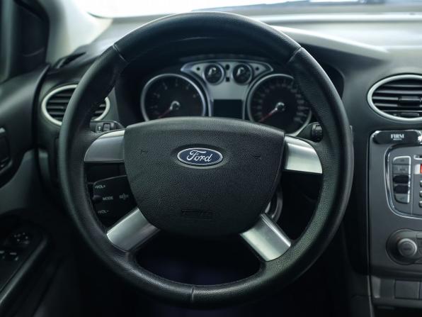Ford Focus II Рестайлинг с пробегом 2008 года, цена 495 000 рублей, 152273 км, хэтчбек, Автокод Объявления