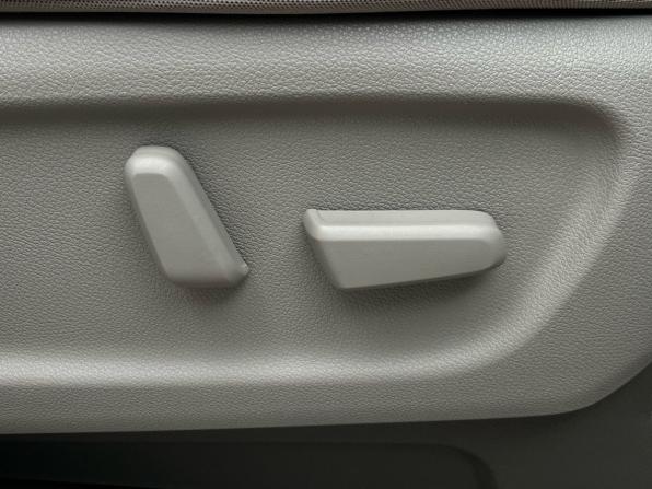 Kia Carnival III с пробегом 2019 года, цена 2 790 000 рублей, 137804 км, минивэн, Автокод Объявления