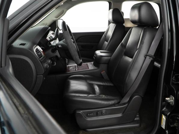 Chevrolet Tahoe III с пробегом 2011 года, цена 1 796 444 рубля, 348013 км, внедорожник, Автокод Объявления