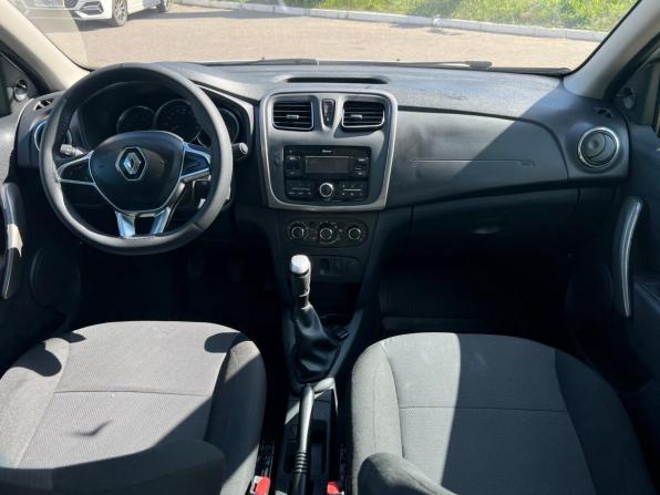 Renault Logan II Рестайлинг с пробегом 2020 года, цена 720 000 рублей, 183000 км, седан, Автокод Объявления