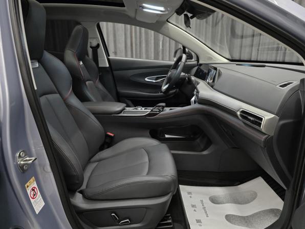 Changan UNI-T I с пробегом 2024 года, цена 2 499 000 рублей, 9500 км, внедорожник, Автокод Объявления