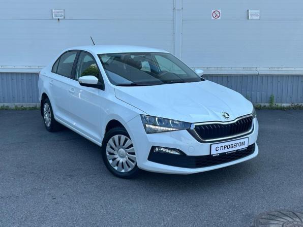 Skoda Rapid II с пробегом 2020 года, цена 1 349 000 рублей, 66294 км, лифтбек, Автокод Объявления