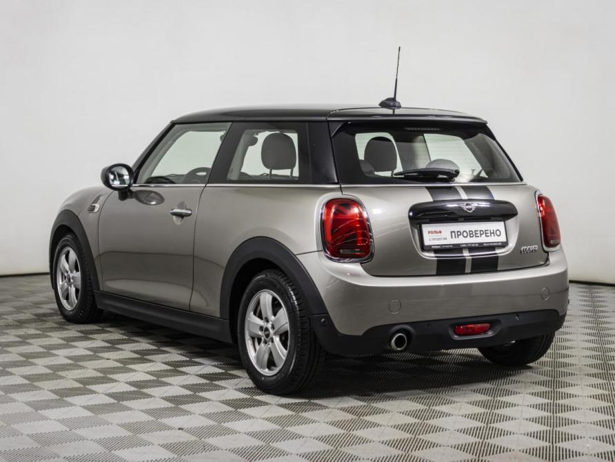 Mini Hatch III (F55/F56) Рестайлинг Москва  - изображение 8