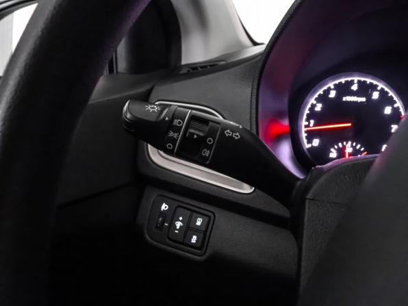 Hyundai Solaris II Рестайлинг с пробегом 2021 года, цена 1 549 000 рублей, 103473 км, седан, Автокод Объявления