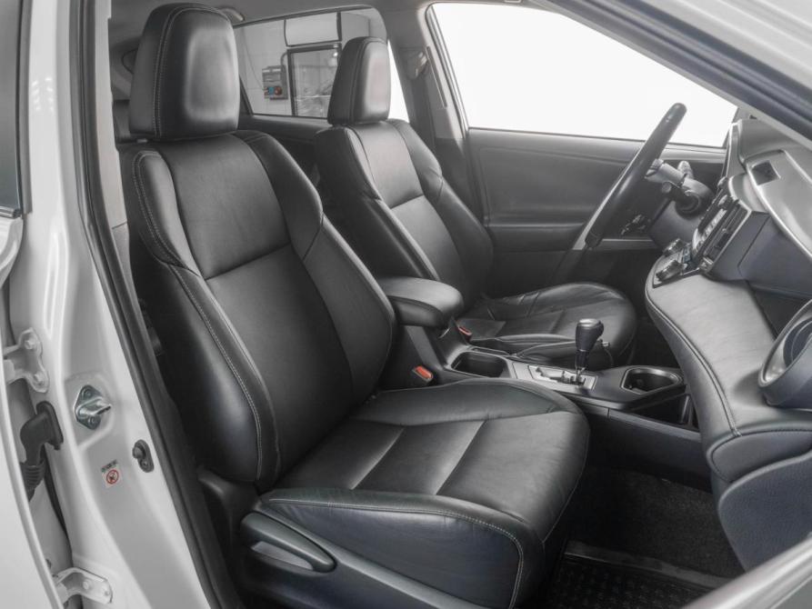 Toyota RAV4 IV (XA40) Рестайлинг Тюмень  - изображение 8