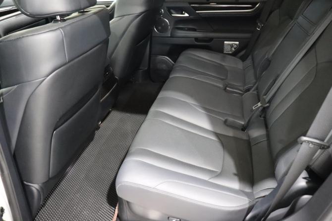 Lexus LX III Рестайлинг 2 с пробегом 2019 года, цена 9 250 000 рублей, 69324 км, внедорожник, Автокод Объявления