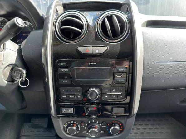 Renault Duster I Рестайлинг с пробегом 2017 года, цена 1 099 000 рублей, 170050 км, внедорожник, Автокод Объявления
