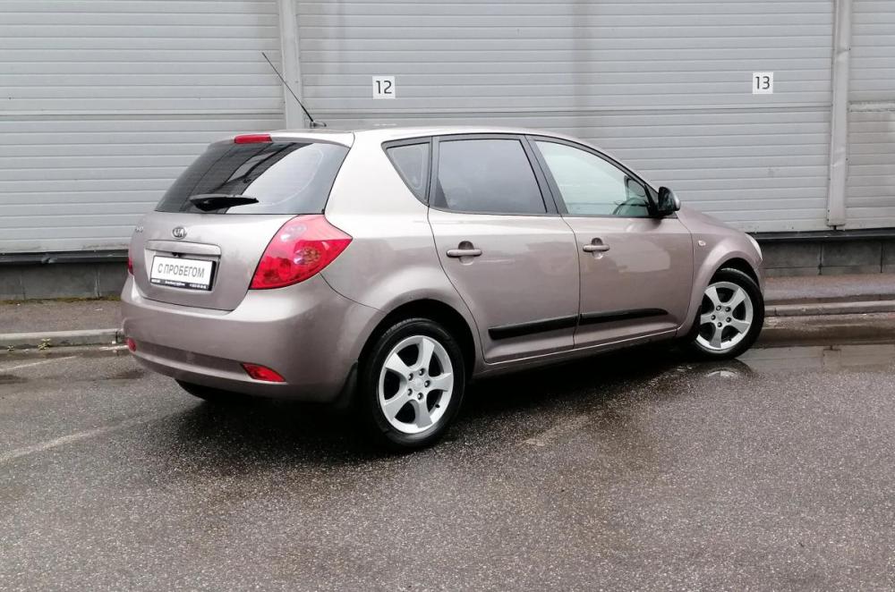 Kia Ceed I Санкт-Петербург  - изображение 5