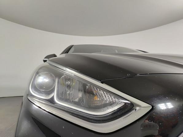 Hyundai Sonata VII (LF) Рестайлинг с пробегом 2019 года, цена 1 490 000 рублей, 195000 км, седан, Автокод Объявления