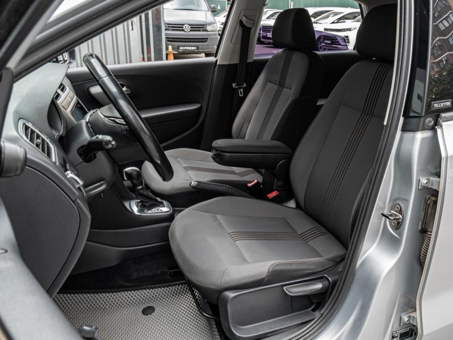 Volkswagen Polo V Рестайлинг Краснодар  - изображение 10