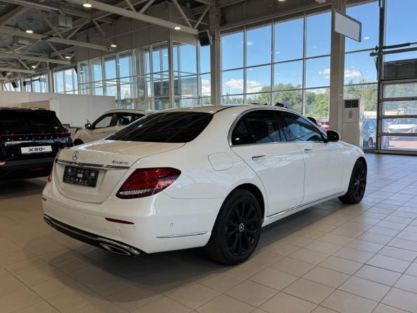 Mercedes-Benz E-Класс V (W213 S213 C238) с пробегом 2018 года, цена 3 449 000 рублей, 80762 км, седан, Автокод Объявления