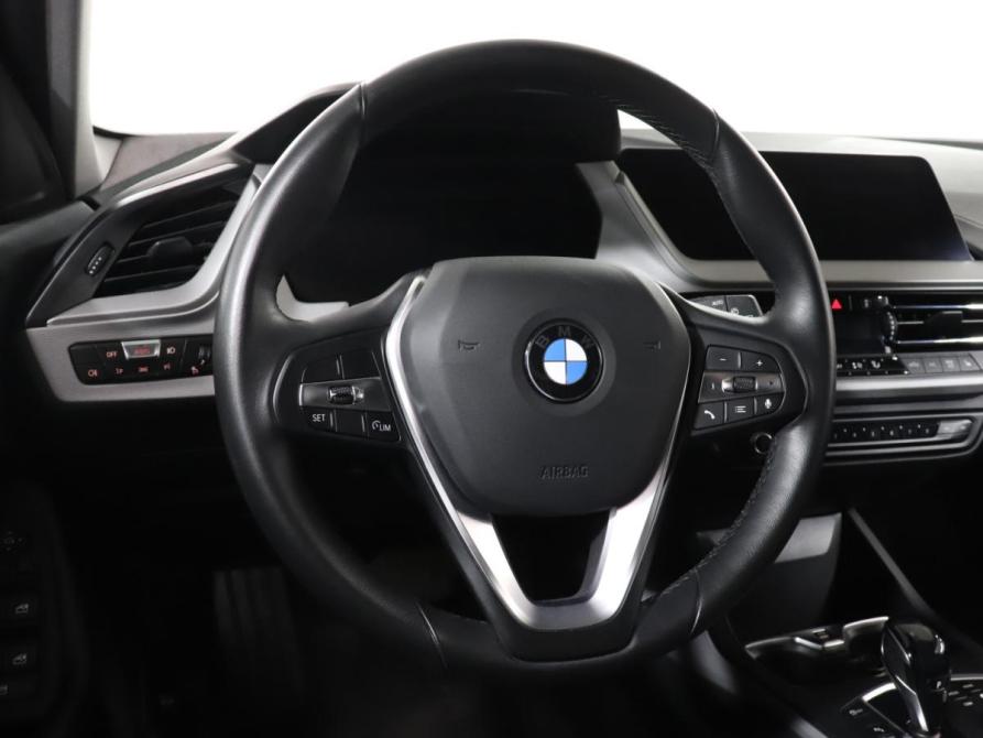 BMW 1 серии III (F40) Москва  - изображение 19