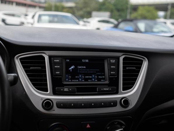 Hyundai Solaris II с пробегом 2019 года, цена 1 499 000 рублей, 64539 км, седан, Автокод Объявления