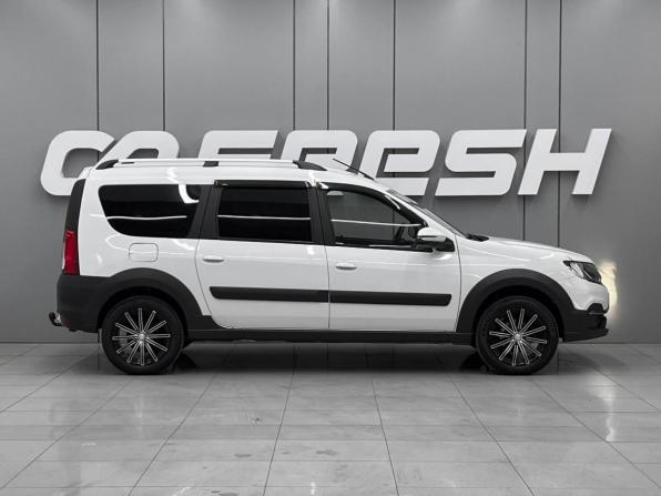 Lada (ВАЗ) Largus I Рестайлинг с пробегом 2021 года, цена 1 270 000 рублей, 121011 км, универсал, Автокод Объявления