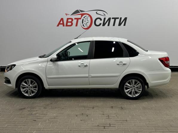 Lada (ВАЗ) Granta I Рестайлинг с пробегом 2021 года, цена 850 000 рублей, 50266 км, седан, Автокод Объявления
