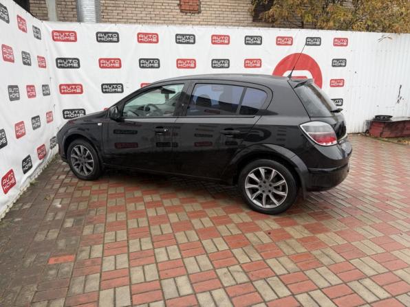 Opel Astra H Рестайлинг с пробегом 2011 года, цена 449 999 рублей, 177939 км, хэтчбек, Автокод Объявления