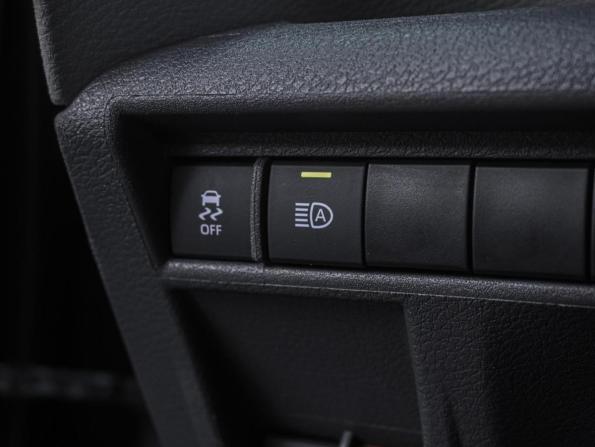 Toyota Sienna IV с пробегом 2021 года, цена 4 187 000 рублей, 81323 км, минивэн, Автокод Объявления