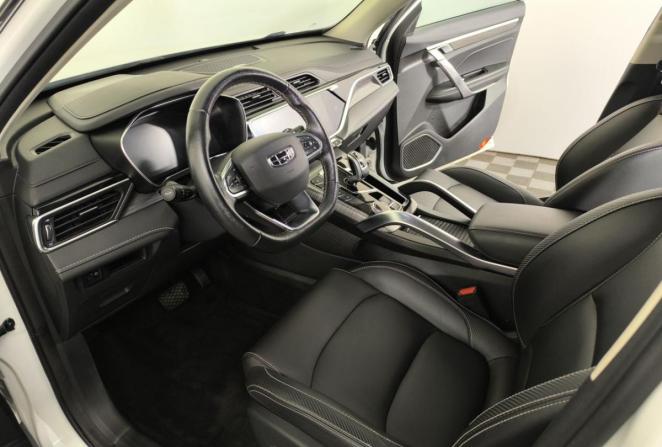 Geely Atlas Pro с пробегом 2021 года, цена 1 710 000 рублей, 109987 км, внедорожник, Автокод Объявления