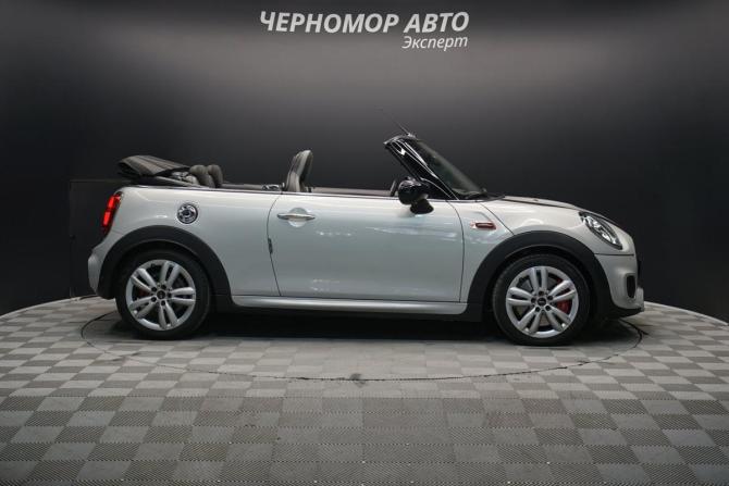 Mini Cabrio III Рестайлинг с пробегом 2020 года, цена 3 292 000 рублей, 56000 км, кабриолет, Автокод Объявления