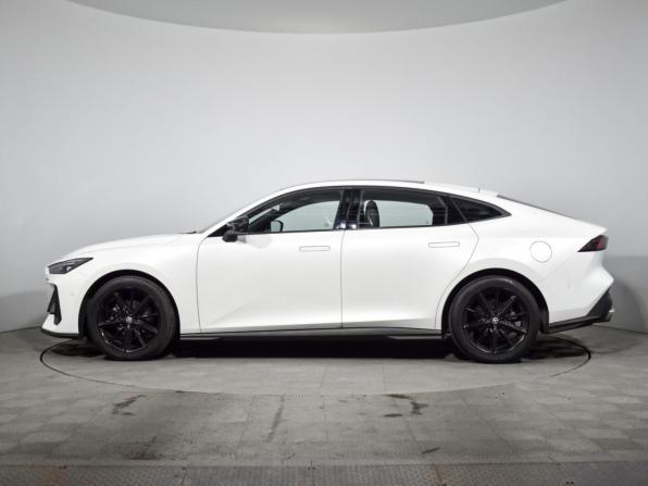Changan UNI-V I с пробегом 2024 года, цена 2 240 000 рублей, 32465 км, лифтбек, Автокод Объявления