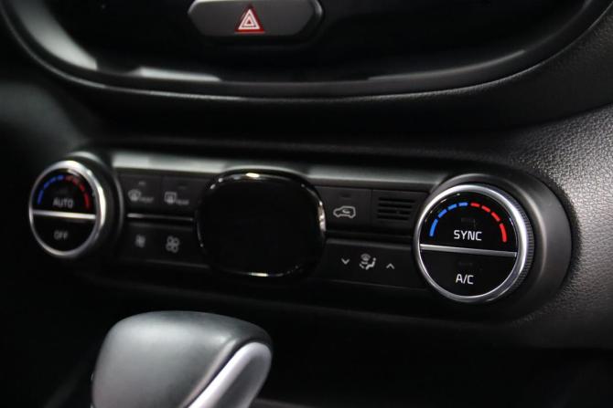 Kia Soul III с пробегом 2020 года, цена 1 895 950 рублей, 46189 км, хэтчбек, Автокод Объявления