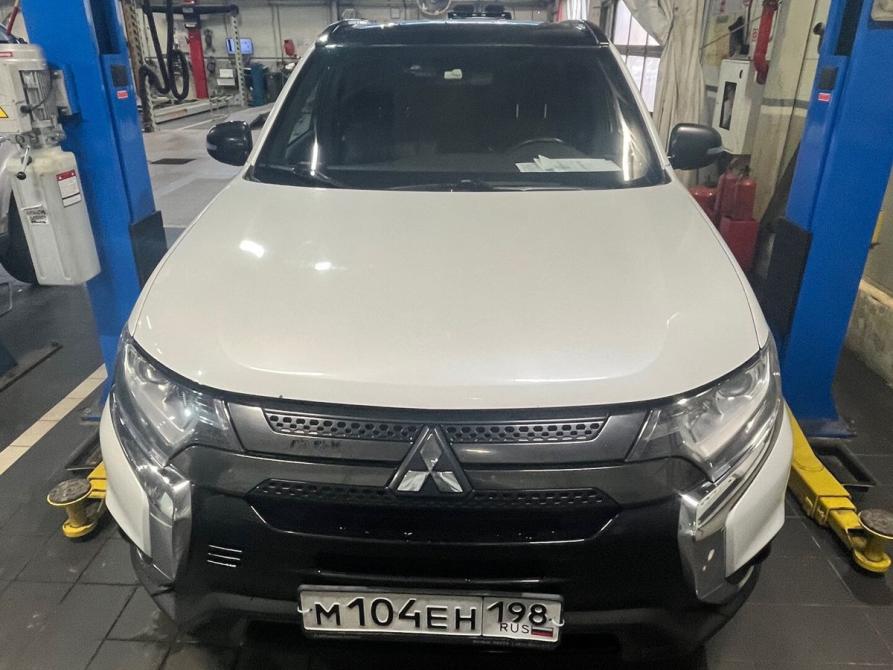 Mitsubishi Outlander III Рестайлинг 3 Санкт-Петербург  - изображение 2