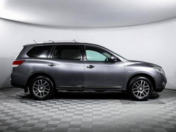 Nissan Pathfinder IV с пробегом 2015 года, цена 2 075 000 рублей, 93021 км, внедорожник, Автокод Объявления