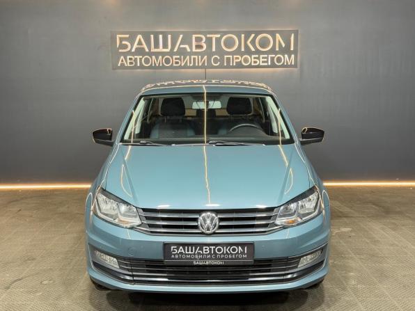 Volkswagen Polo V Рестайлинг с пробегом 2019 года, цена 1 399 000 рублей, 112273 км, седан, Автокод Объявления