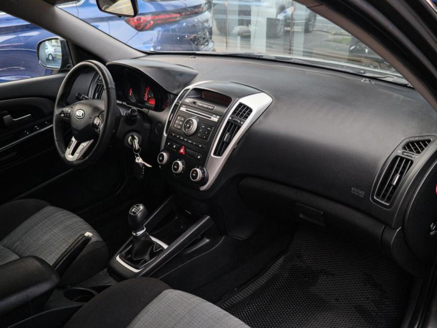 Kia Ceed I Рестайлинг Москва  - изображение 7