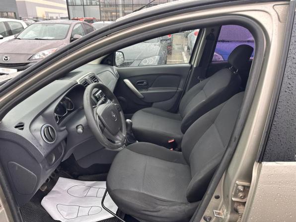 Renault Sandero II с пробегом 2015 года, цена 654 000 рублей, 165008 км, хэтчбек, Автокод Объявления