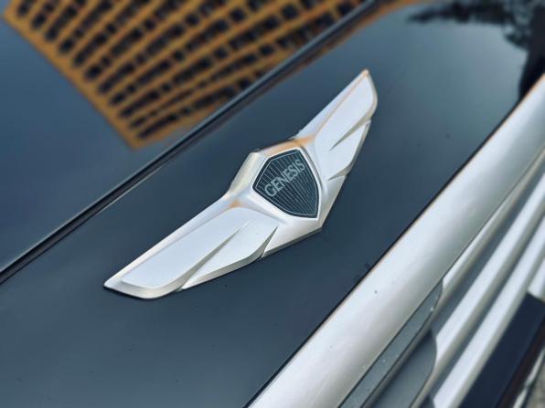 Hyundai Genesis II с пробегом 2014 года, цена 1 750 000 рублей, 269186 км, седан, Автокод Объявления