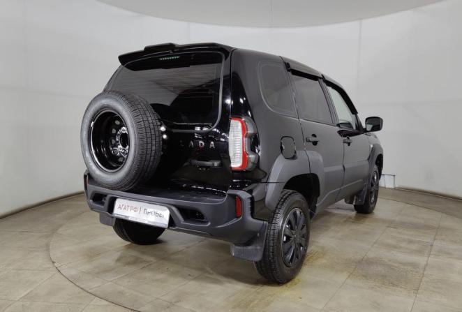 Lada (ВАЗ) Niva Travel I с пробегом 2023 года, цена 960 000 рублей, 10500 км, внедорожник, Автокод Объявления
