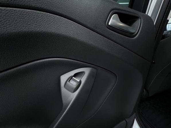 Ford Kuga II с пробегом 2014 года, цена 1 420 000 рублей, 162544 км, внедорожник, Автокод Объявления