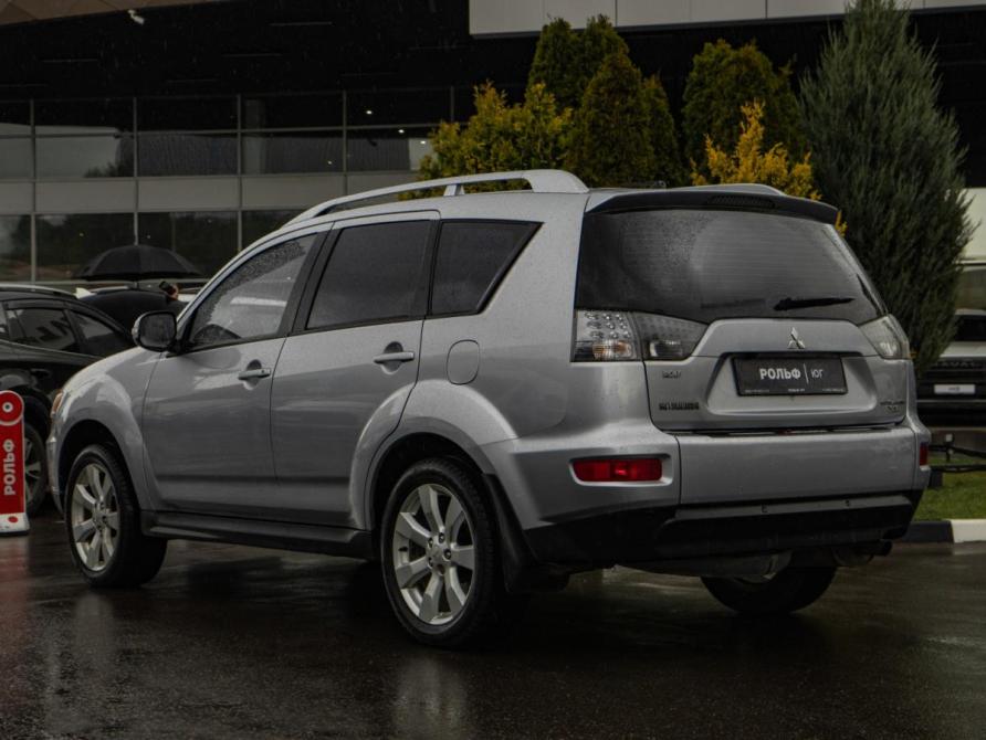 Mitsubishi Outlander II Рестайлинг Москва  - изображение 5