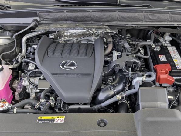 Lexus RX V с пробегом 2025 года, цена 7 510 000 рублей, 14995 км, внедорожник, Автокод Объявления