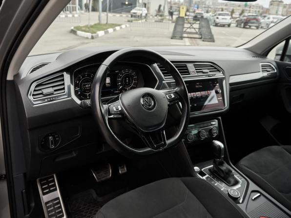 Volkswagen Tiguan II с пробегом 2018 года, цена 2 868 000 рублей, 118700 км, внедорожник, Автокод Объявления