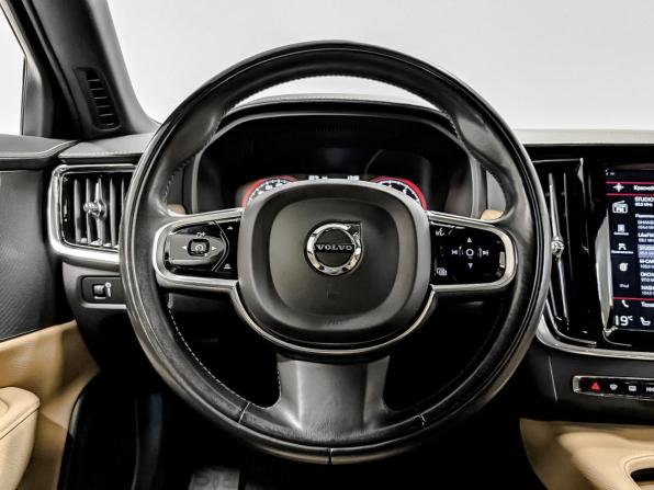 Volvo S90 II с пробегом 2020 года, цена 2 935 000 рублей, 118381 км, седан, Автокод Объявления